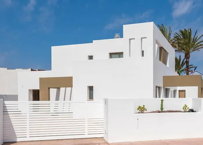 Noka Villa Cala'N Blanes (Menorca)